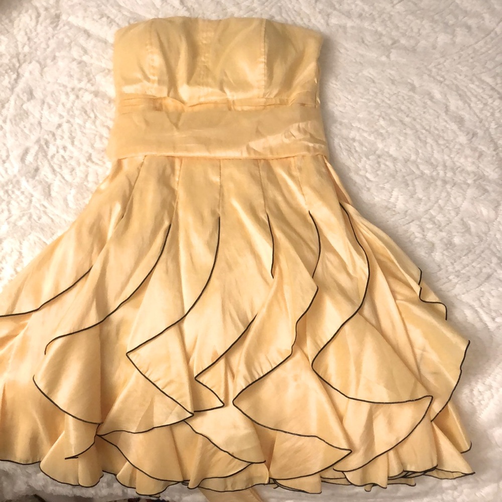 Lenovia yellow/gold strapless cocktail dress sizeM